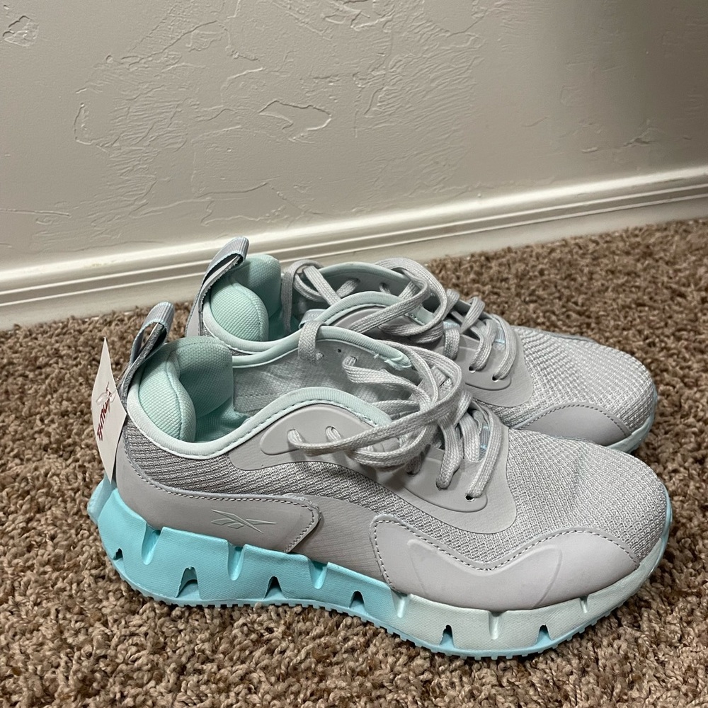 Women’s Reebok Zig Dynamica Adventure Sneaker